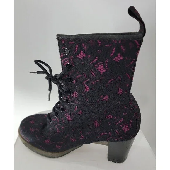 Dr. Martens DARCIE BLACK+PINK PIZZO SANTA CRUZ HEEL BOOT - Picture 6 of 9